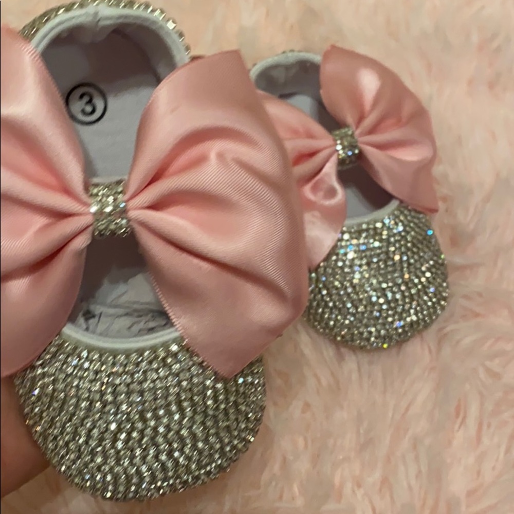 NWT crystal shoes 🎀 - Picture 2 of 5
